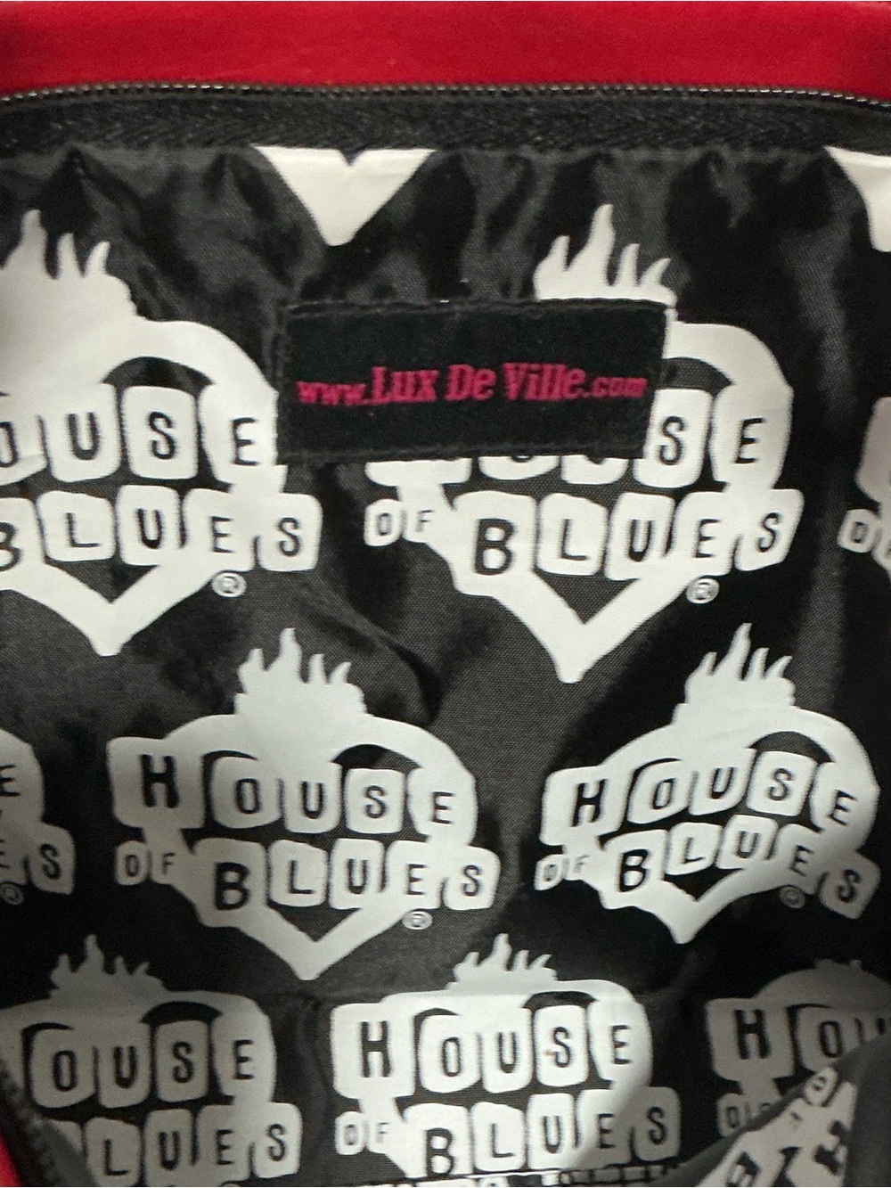 LUX DE VILLE Red True Love Embossed House of Blues Collab Purse - Picture 12 of 13